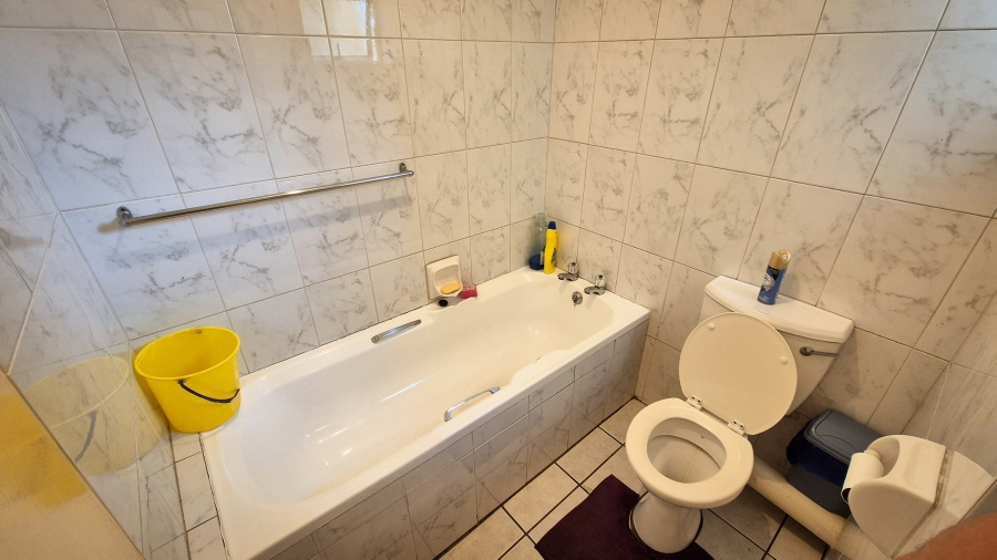 2 Bedroom Property for Sale in South End Eastern Cape